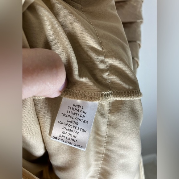 London Times Dress Size 10 Gold 𝅺Flapper Cocktail Layered Fully Lined New Tags - Picture 5 of 7